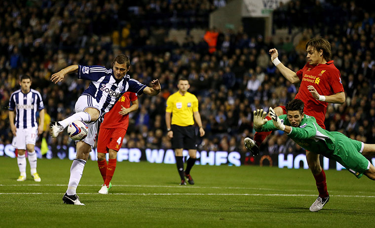 capital one cup: Tamas scores