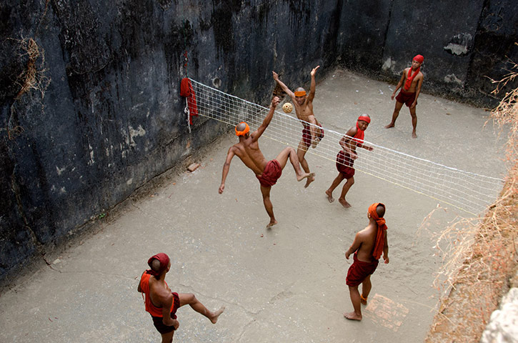 Sept readers' gallery: Burmese monks playing their traditional sport of chinlon