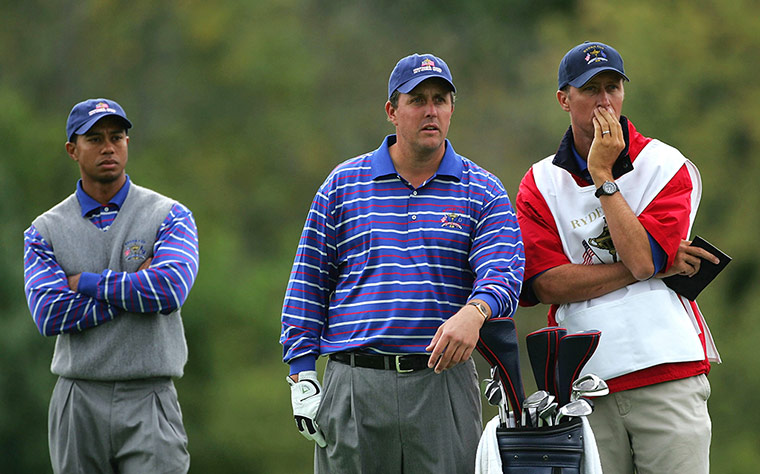 Euro wins in US: Tiger Woods and Phil Mickelson 