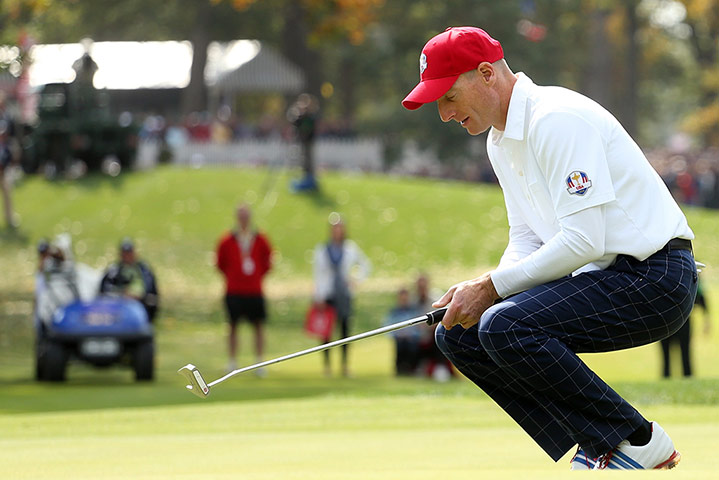 Ryder Cup day 1: Furyk misses a par putt on the 18th