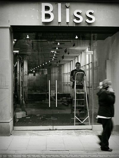 Guardian Camera Club: Tony Cole participates in the framing a subject assignment