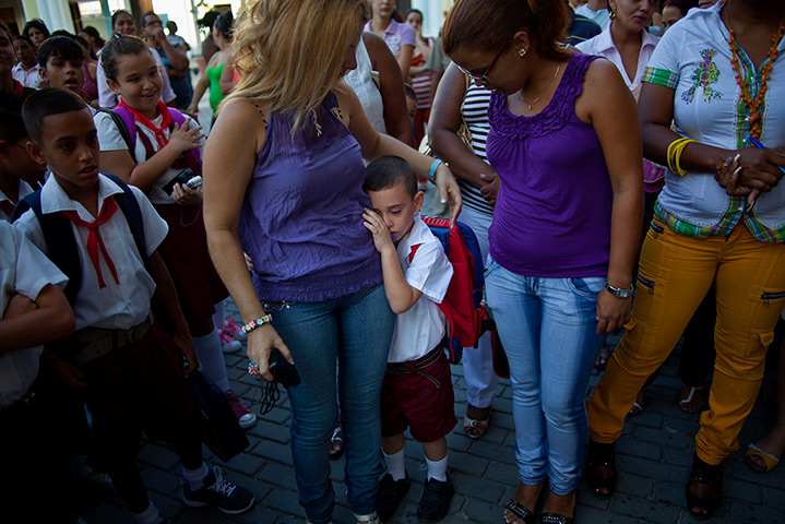 from the agencies : ramon espinosa - back to school in cuba