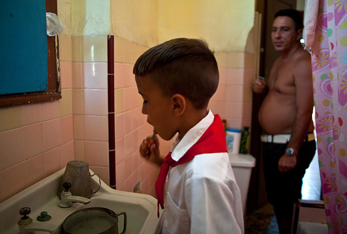 from the agencies : ramon espinosa - back to school in cuba