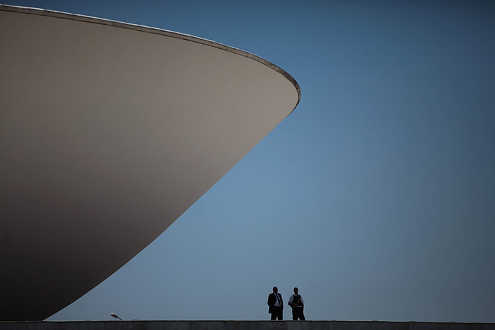 24 hours in pictures: union protest  in Brasilia