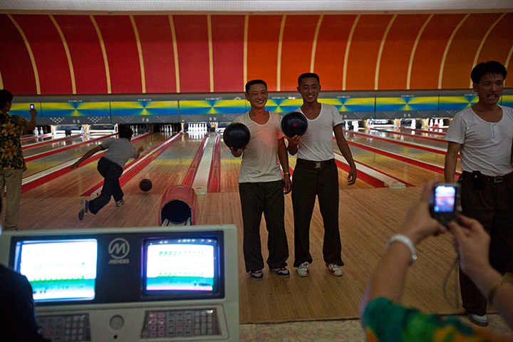 24 hours in pictures: Bowling North Korea 