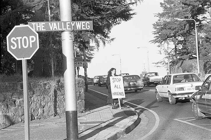 Apartheid gallery: Harriet Gavshon in Jan Smuts Ave., Johannesburg