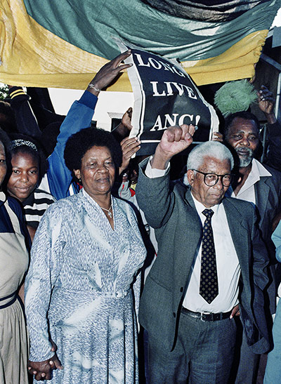 Apartheid gallery: ANC leader Walter Sisulu in 1989