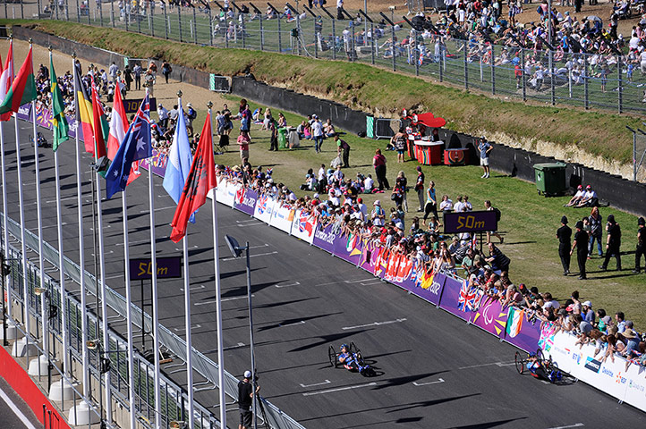 hand cycling: Fans watch the Mens individual H1 race
