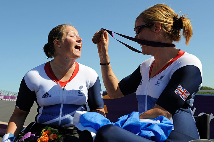 hand cycling: Darke tries on Morris's bronze medal