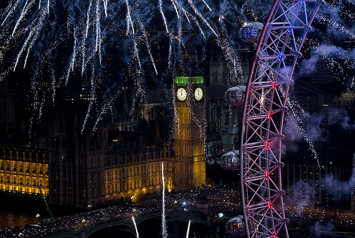 New Year fireworks: Fireworks light up Big Ben and the London Eye