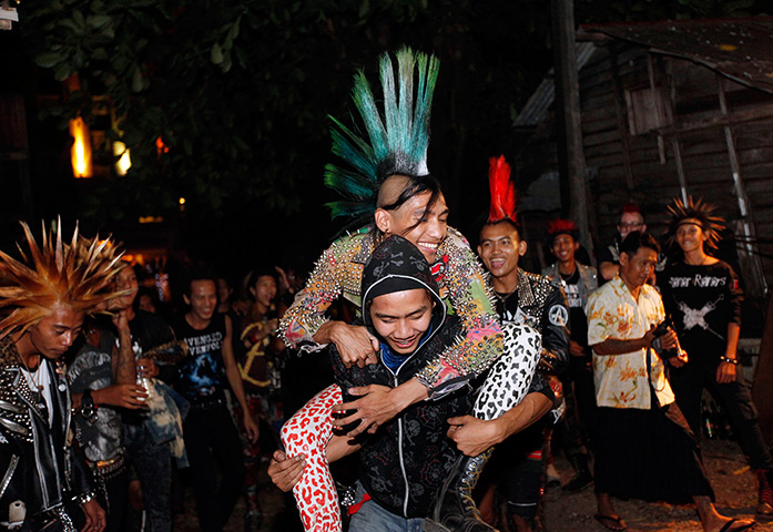 24 hours: Rangoon, Burma: Punks dance for New Year 
