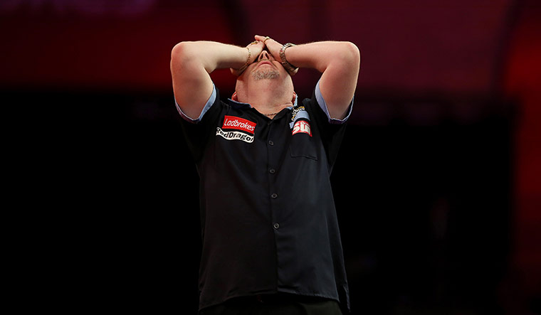 darts: A dejected Robert Thornton