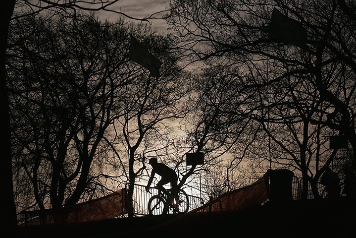 Cyclo-cross: A competitor practices 