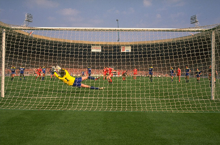 FA 150 years old: 21 David Beasant of Wimbledon and John Aldridge of Liverpool