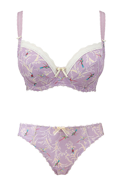 Underwear sets: : Underwear sets: key fashion trends of the season