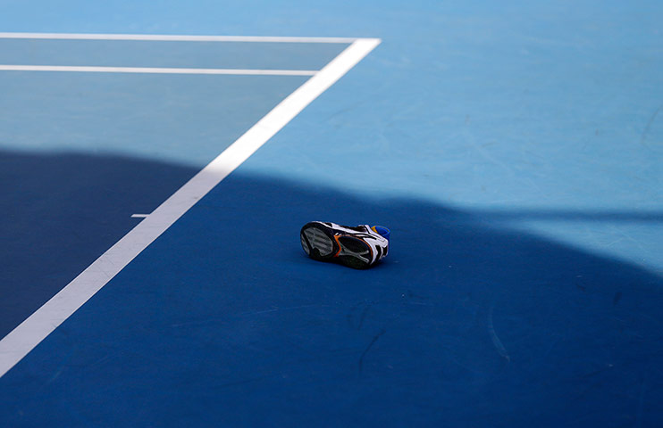 aussie oepn day 2: Ivan Dodig's tennis shoe