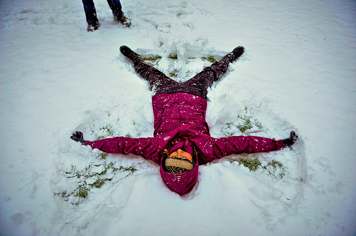 snow in uk: snow angel in bristol