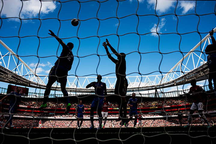 Chelsea v Arsenal: Petr Cech claims a cross