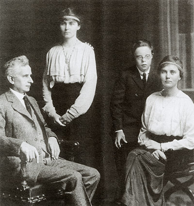 Family Secrets: Reginald Langdon-Down with his children