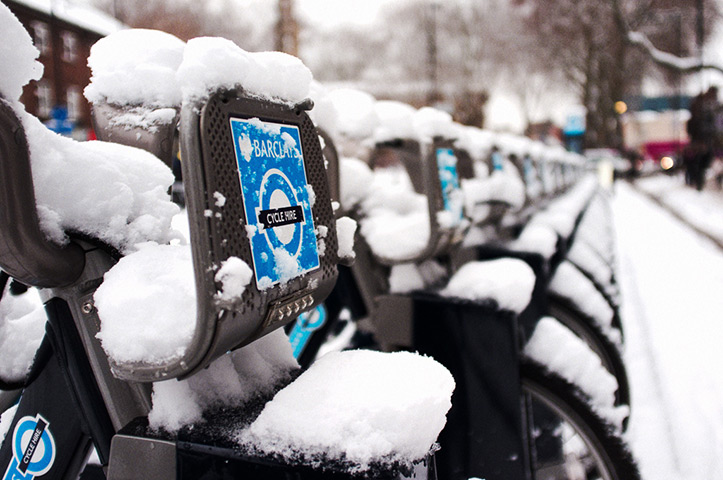 readers snow pix: Snowy Barclays Bikes