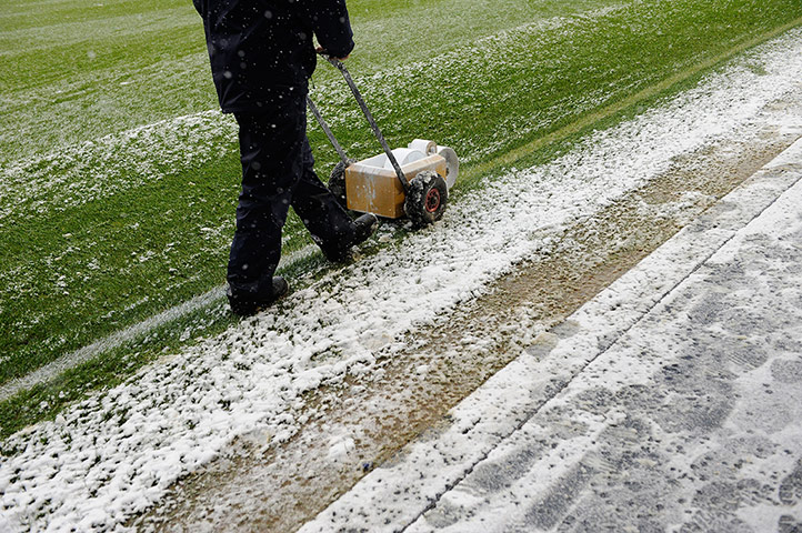 sport: Spurs v Man Utd