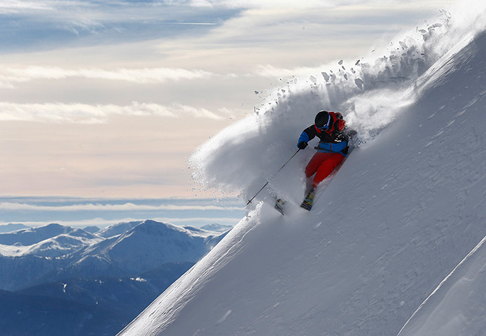 24 hours: Innsbruck, Austria: Swedish freeride skier Jon Oerarbaeck speeds