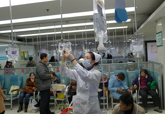 smog crisis in China: Many Cities In China Shrouded In Fog