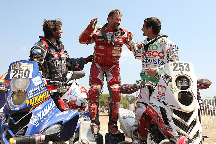 rally driving: Last Stage Of Rally Dakar