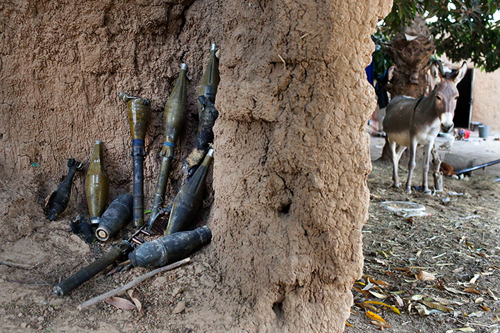 24 hours: Diabaly, Mali: Rocket-propelled grenades stockpiled