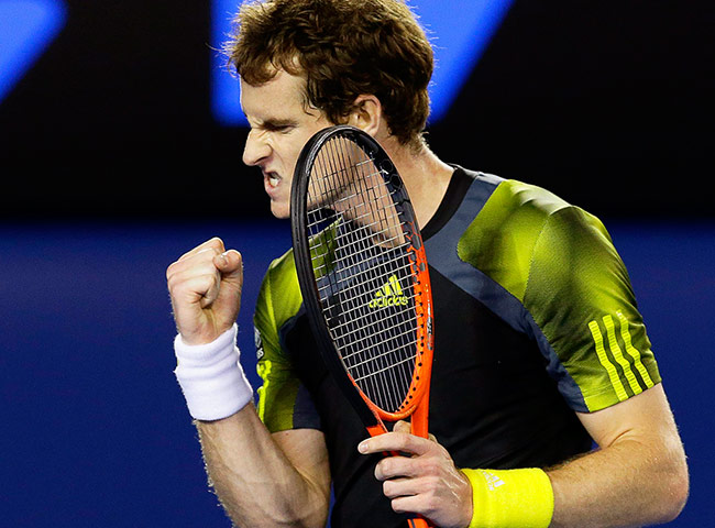 Murray versus Federer: Andy Murray celebrates