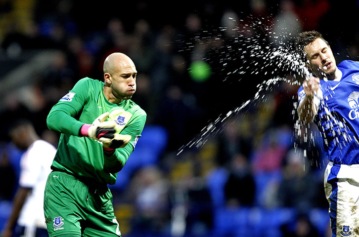 fa cup round-up: Tim Howard avoids a snowball