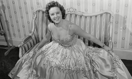 Lizbeth Webb Actress In Ball Gown 1955.