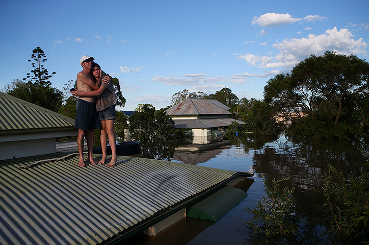 24 hours: flooding in southern queensland
