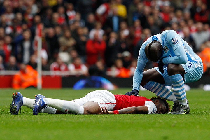 bad boy balotelli: Manchester City's Balotelli speaks to Arsenal's Song