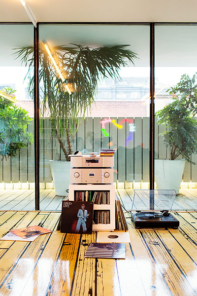 The Selby: Sue Webster: hifi