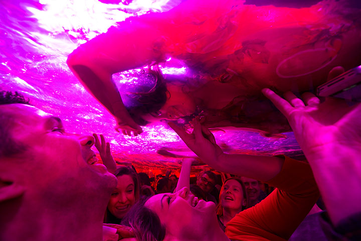 Fuerzabruta: Fuerzabruta at the Roundhouse in London