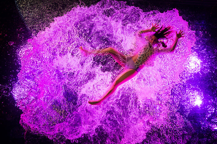 Fuerzabruta: Fuerzabruta at the Roundhouse in London