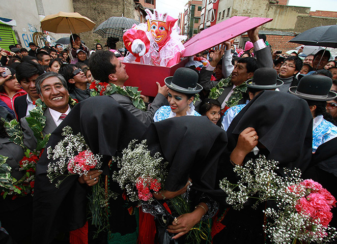24 hours: La Paz, Bolivia: Carnival Celebrations