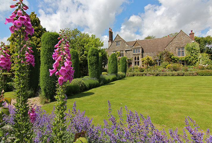 Cool Cottages Wiltshire: Scudamore Court ext
