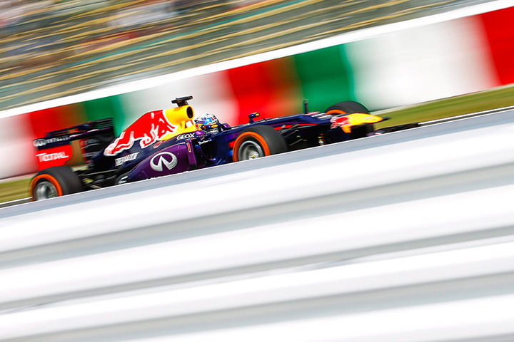 Weekend in pictures: German Formula One driver Sebastian Vettel of Red Bull Racing drives in the third practice session for the Japanese Grand Prix