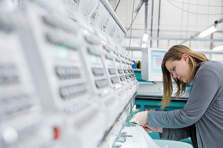 E.ON: E.ON - P&B Embroidery