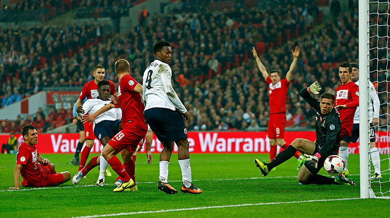 football--: England's Daniel Welbeck