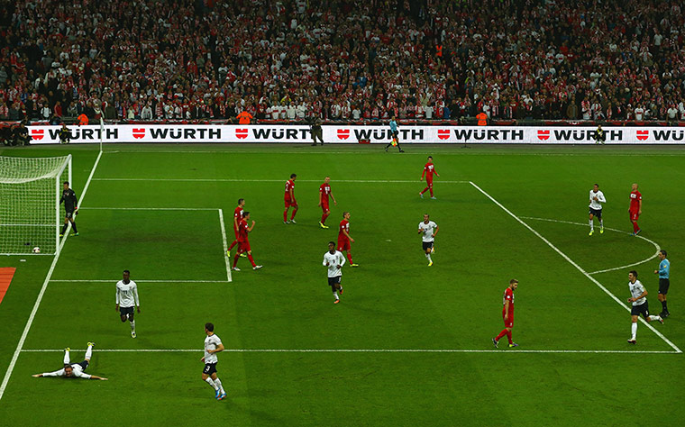 football.: England v Poland - FIFA 2014 World Cup Qualifier