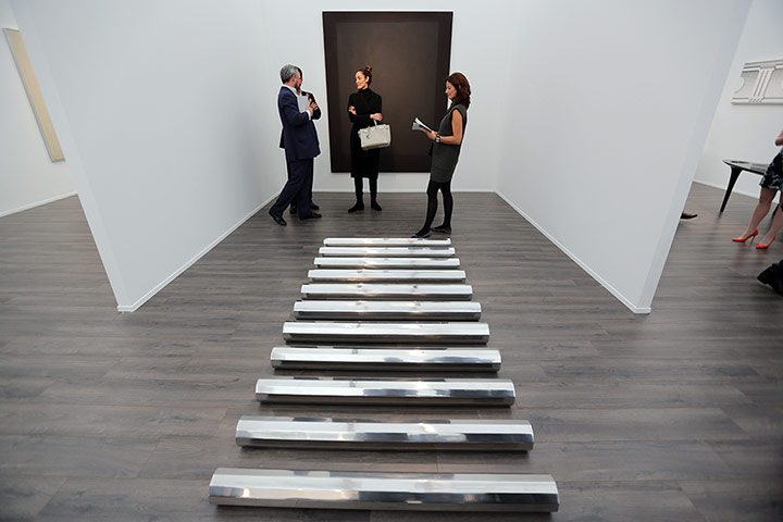 Frieze: Walters de Maria's Large rod series 1986, circle /rectangle 11 at Frieze Ma