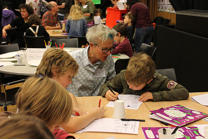 Cartoon & art family day: Cartoon and art family day 2013