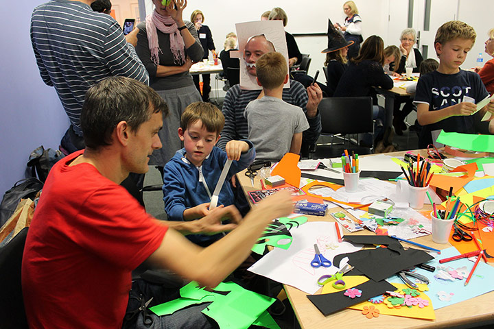 Cartoon & art family day: Cartoon and art family day 2013