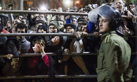 Iranians watch hanging