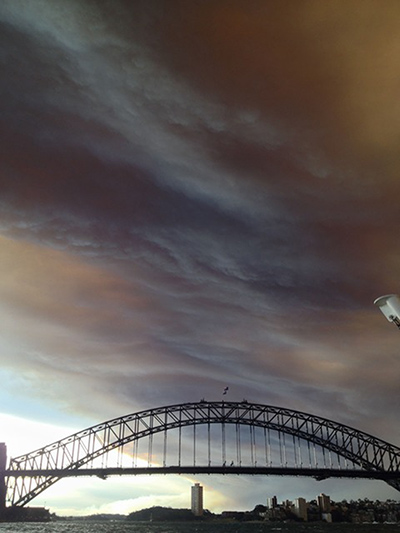 Bush fires witness: View of Bush Fires from Sydney ferry