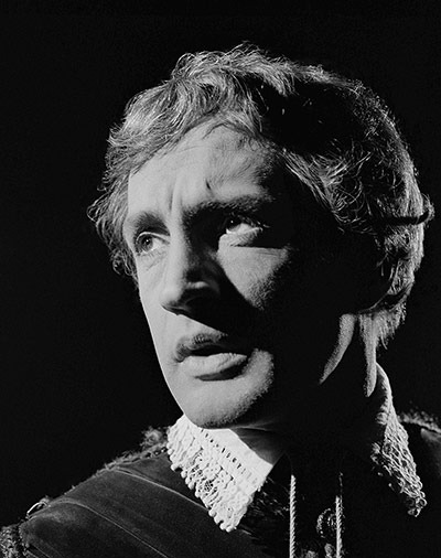 National Theatre: Edward Petherbridge as Guildenstern in Rosencrantz and Guildenstern 1967 