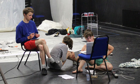 Clout Theatre in Skype rehearsals